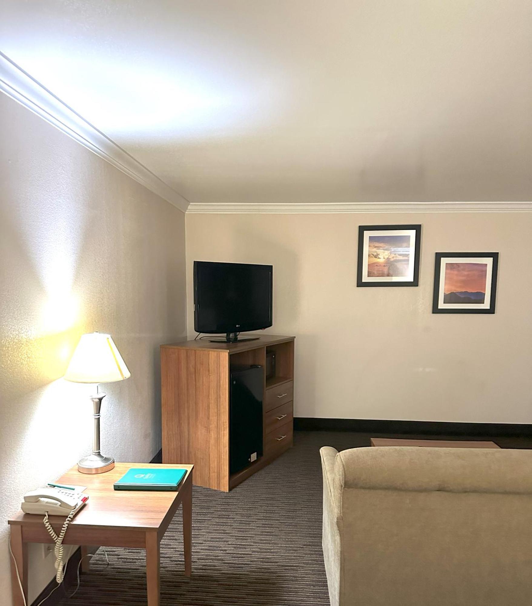 Hotel Quality & Salina