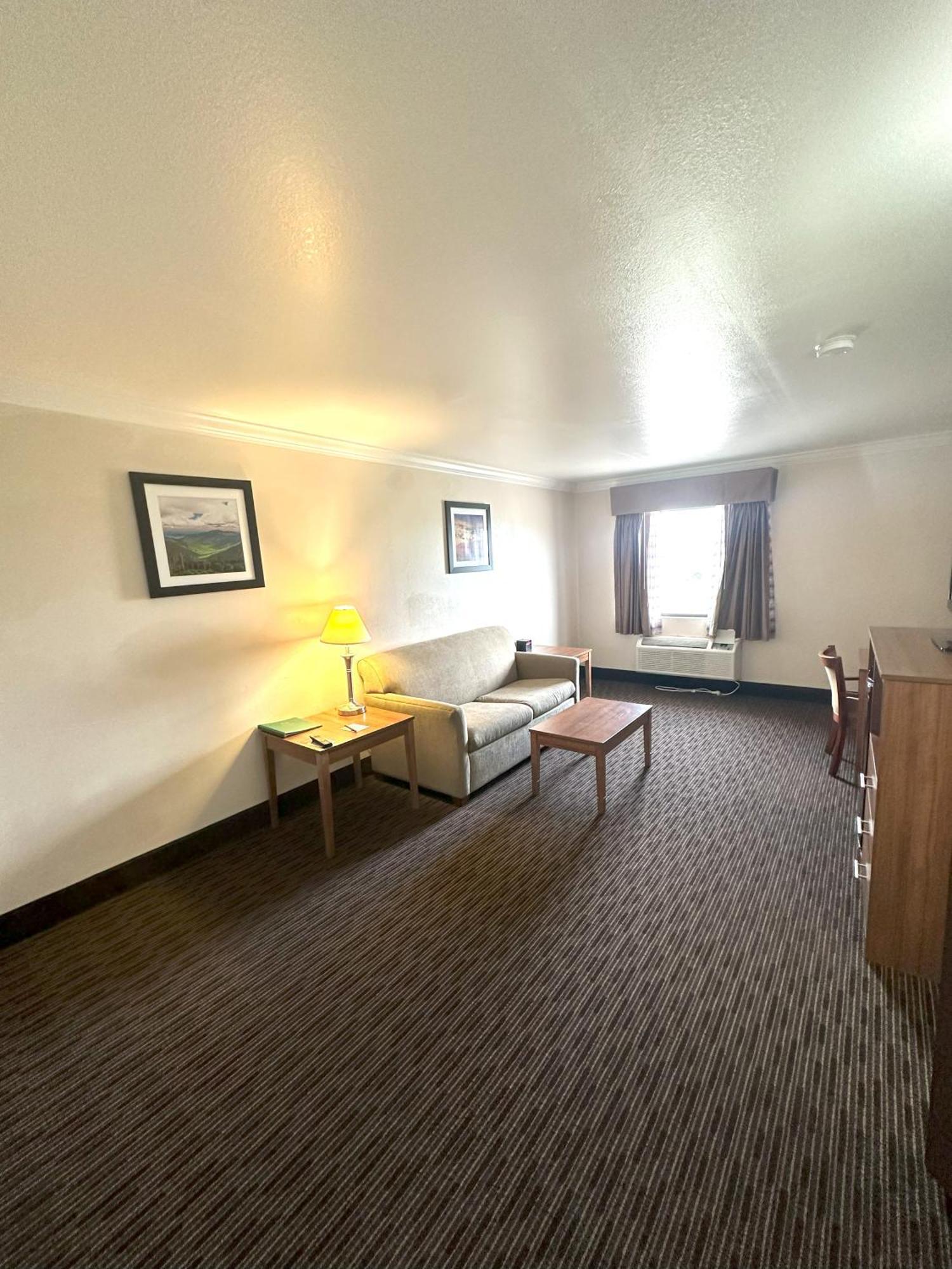 Quality & Hotel 2*