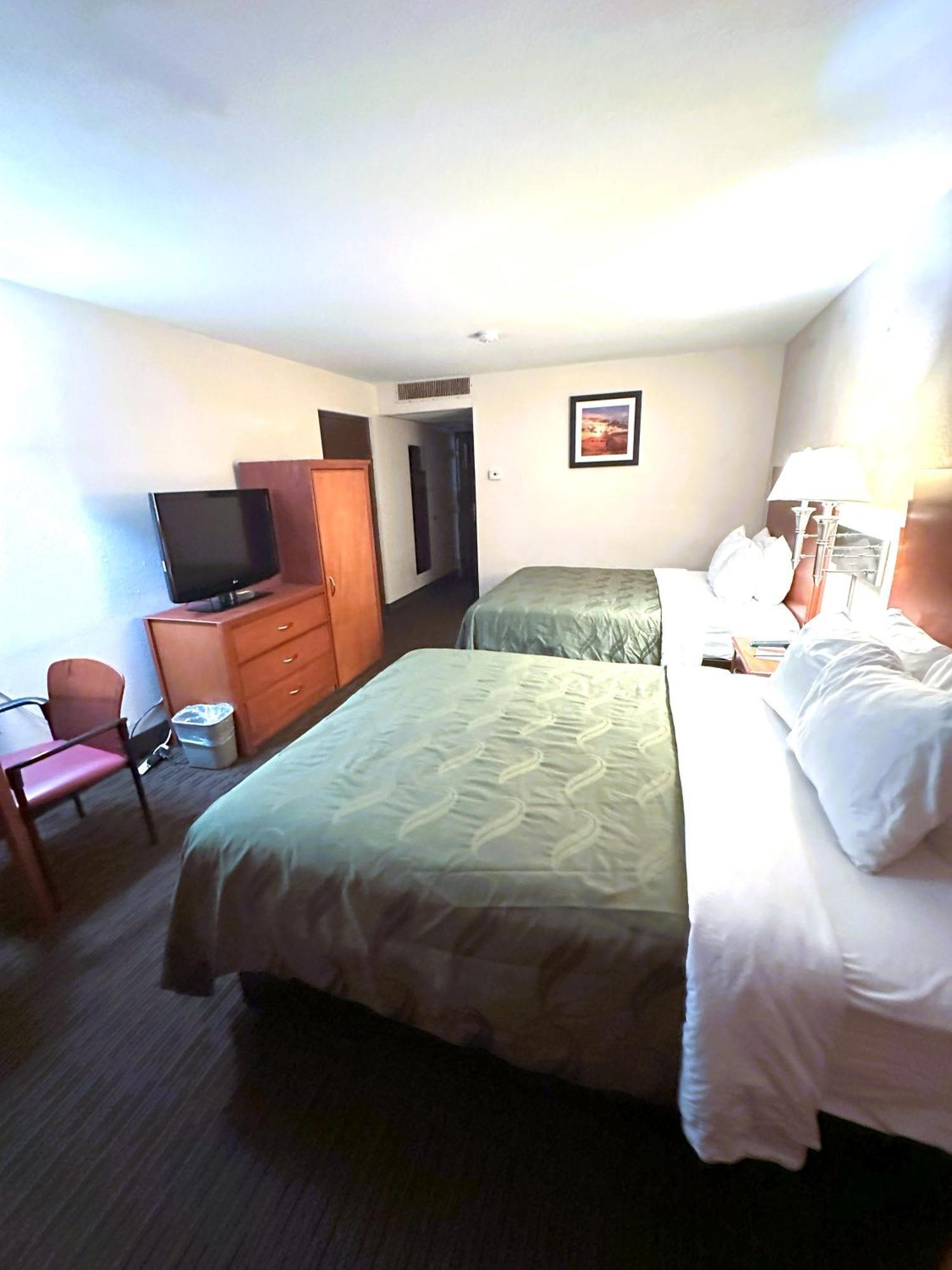 Hotel Quality & 2*