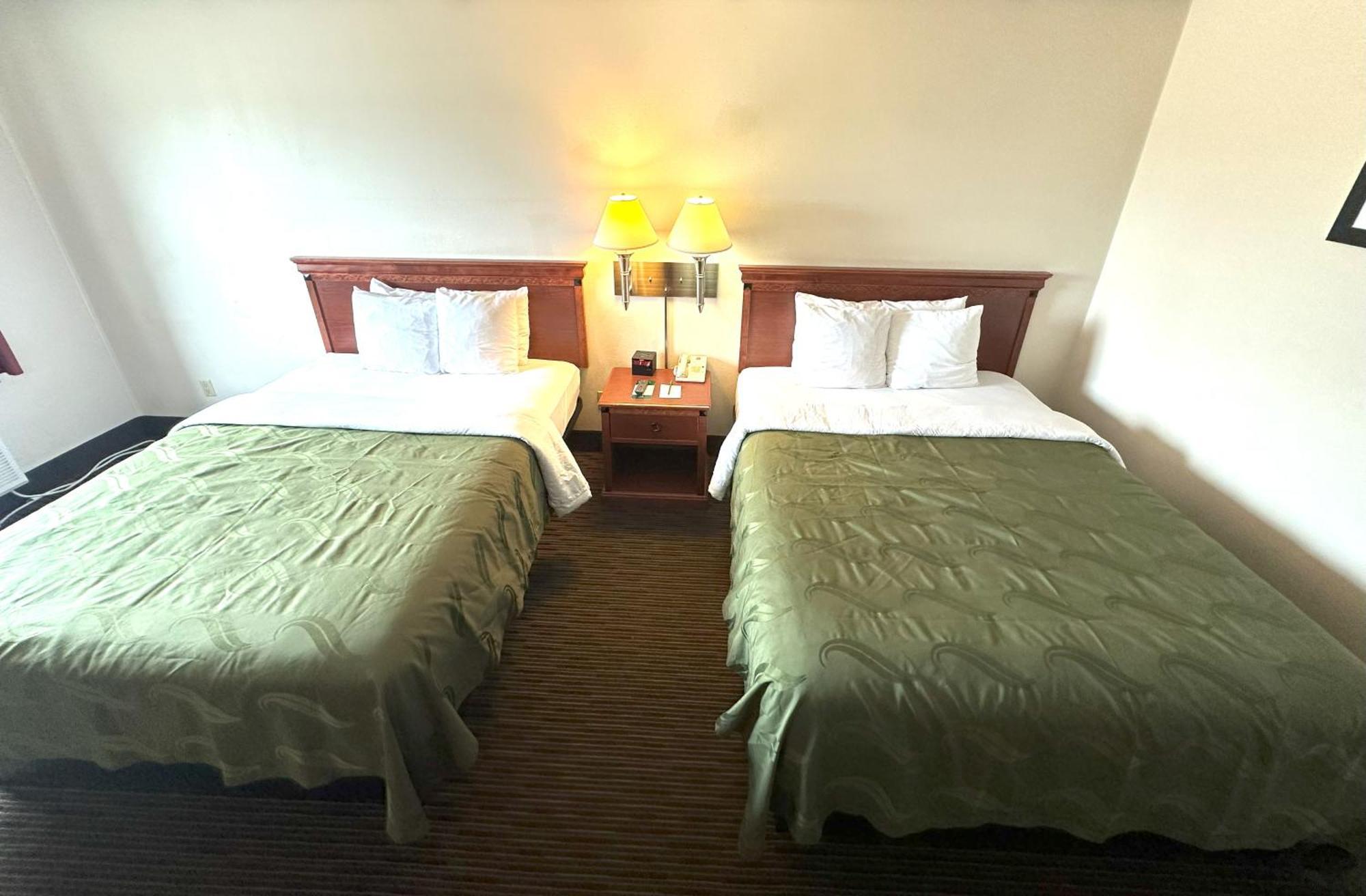 Quality & Hotel 2*