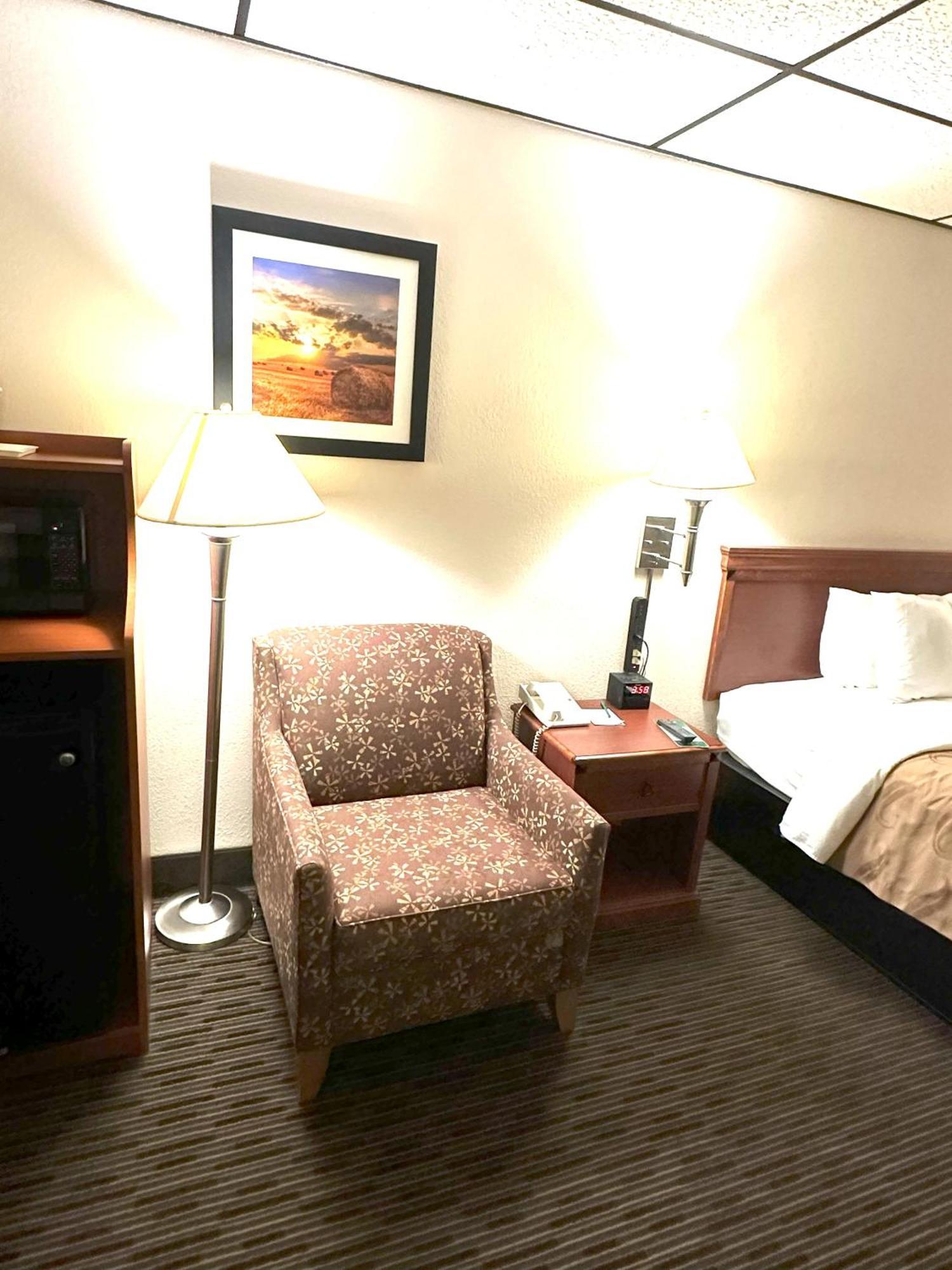 Quality & Hotel